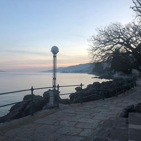 Artspace Location-Opatija-3 Bedroom House With Rooftop Garden By Beach Luaran gambar