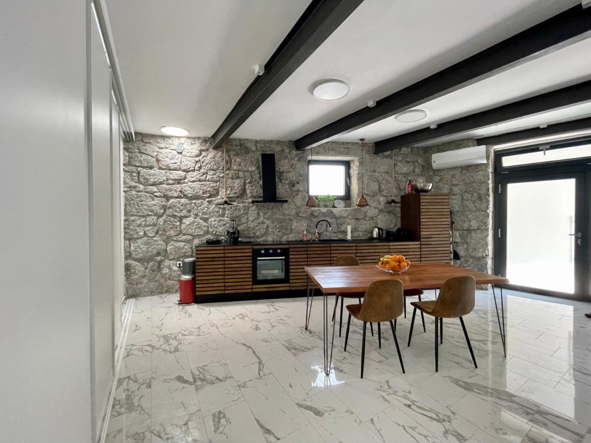 Artspace Location-Opatija-3 Bedroom House With Rooftop Garden By Beach Luaran gambar