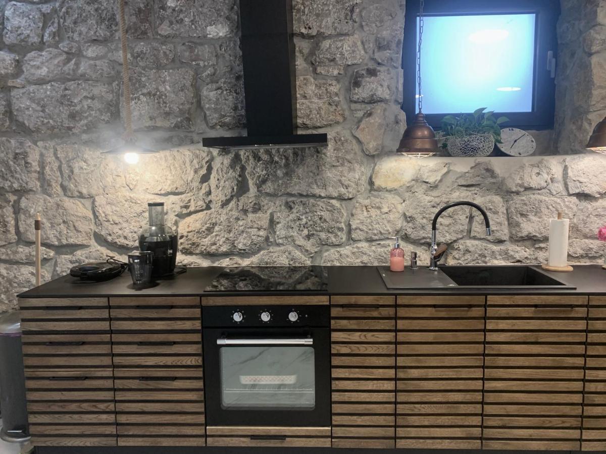 Artspace Location-Opatija-3 Bedroom House With Rooftop Garden By Beach Luaran gambar